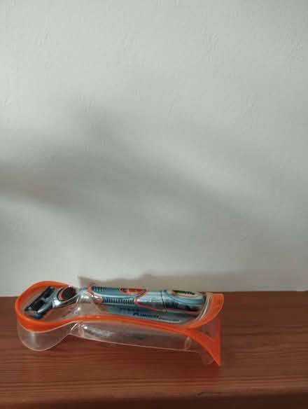 Photo of free shaver (Lewisham SE3) #2