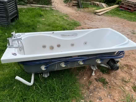 Photo of free Jacuzzi bath (Kings Heath B13) #1