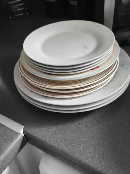 Photo of free Dinner and side plates (Hillhouse ML3) #2