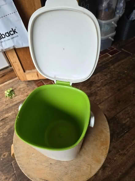 Photo of free Small Food waste bin (Aldrington BN3) #2