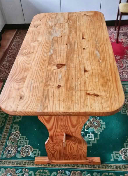 Photo of free Pine kitchen table (Ferring BN12) #2