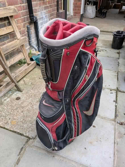 Photo of free Nike Golf bag (Addlestone KT15) #1