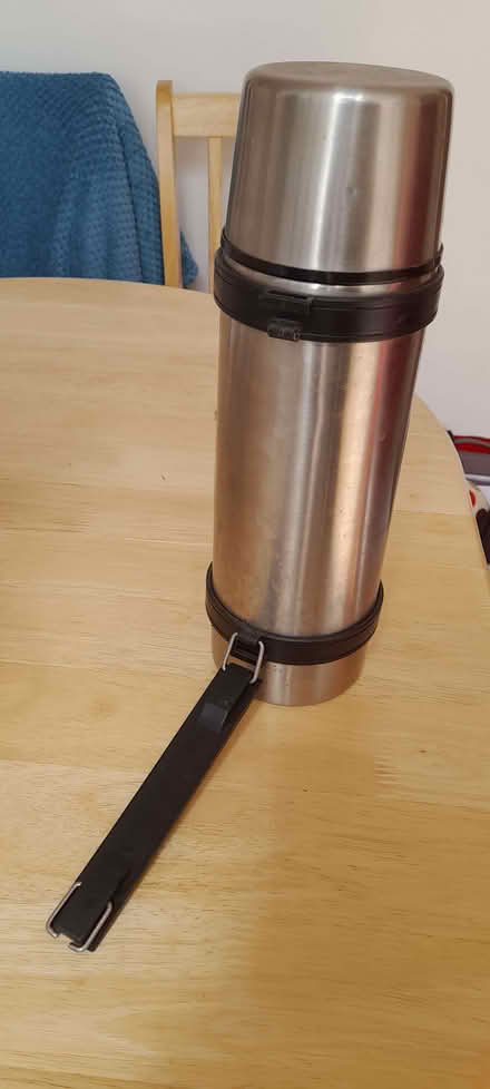 Photo of free large stainless steel flask (Saughall village CH1) #1