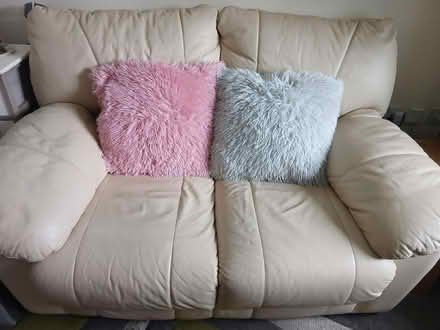 Photo of free Cream Leather Sofas (Felling NE10) #1