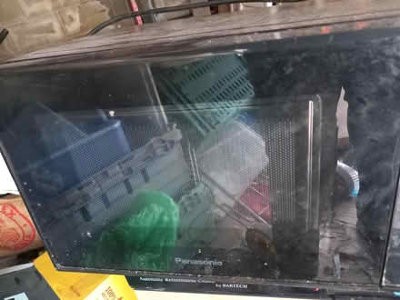 Photo of free Microwave (Slough central SL1) #1