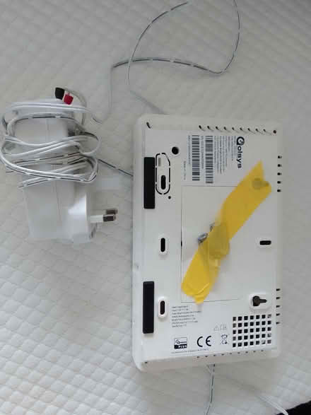 Photo of free IQ Burglar alarm panel (Ponsanooth TR3) #2