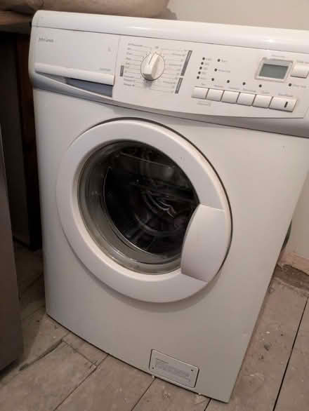Photo of free Working washing machine (Lewisham SE4) #2
