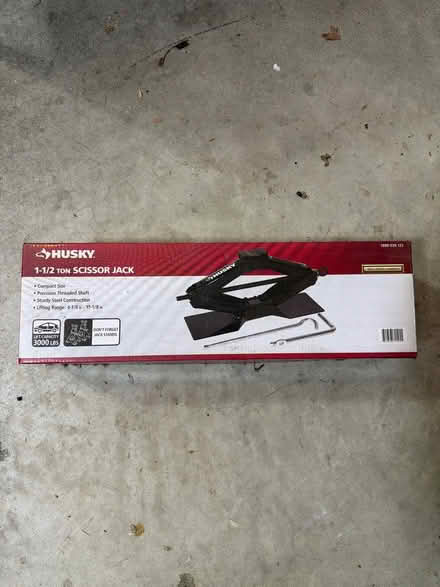 Photo of free Scissor Car Jack 1.5 ton (West Chester Borough) #1