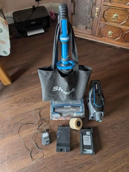 Photo of free Hoover Shark. Doesn't work (Eden Park. BR3) #1