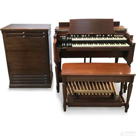 Photo of Hammond Organ and Leslie speaker (Shelley Lake, Raleigh) #1