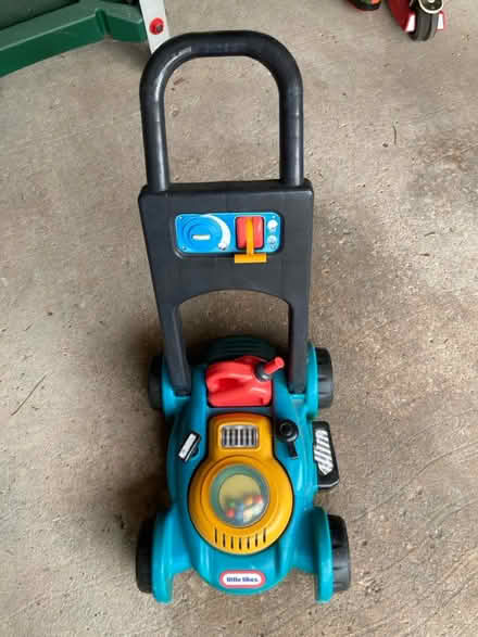 Photo of free Toy lawnmower (Solihull, B90 4) #1