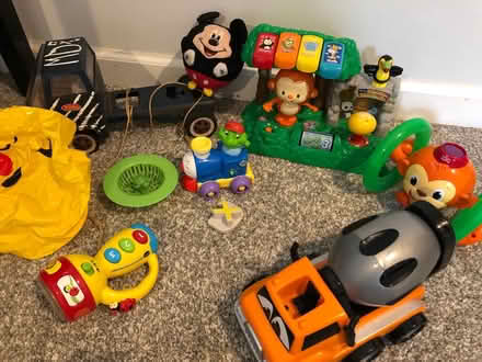 Photo of free baby clothes, plants, seeds (Glendale Heights) #2