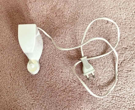 Photo of free Oral-B Braun Electric Toothbrush Charger Replacement (Dormansland RH7) #2