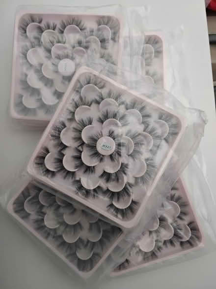 Photo of free 11 Boxes of Eyelashes (DA1) #1