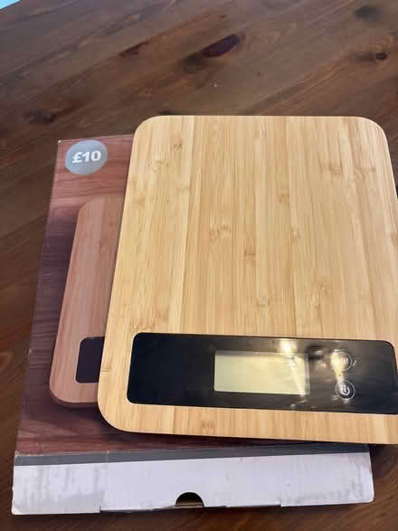 Photo of free Electronic scale (Trowbridge BA14) #1