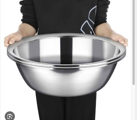Photo of Big mixing bowl (L1) #1