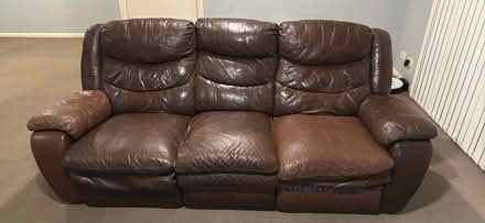Photo of free Couch – Recliner – Pickup (Northbridge) #1