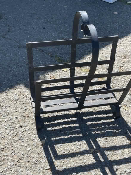 Photo of free Log holder (Terra Linda) #1