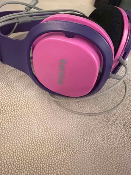 Photo of free Kids headphone (SW11) #2