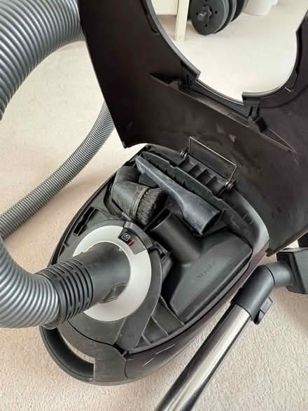 Photo of free Vacuum cleaner - Miele (Beckenham BR3) #2
