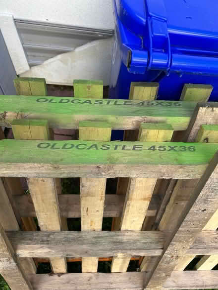 Photo of free 2 pallets (Brookeville -Georgia/Gold Mine) #2