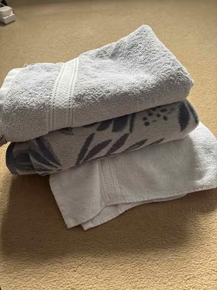 Photo of free Bath towels (Trowbridge BA14) #1