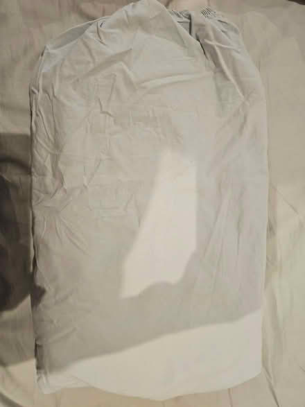 Photo of free Single fitted sheet (SW16 (streatham common)) #1