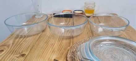 Photo of free Pyrex Branded Baking Set of 3 (TN25) #2