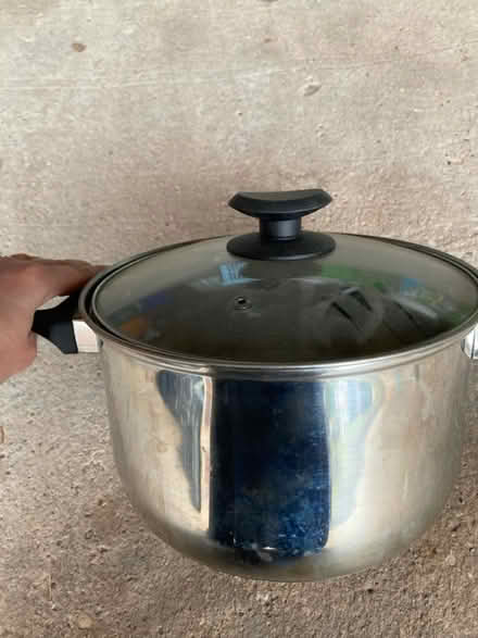 Photo of free Stock pot (Solihull, B90 4) #1