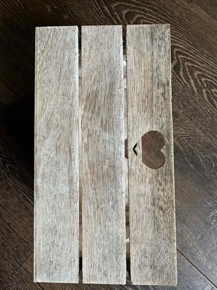 Photo of free Small decorative wooden box (Chigwell IG7) #1
