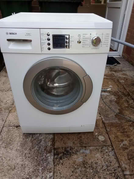 Photo of free Bosch washing machine (West Green, Crawley RH11) #1