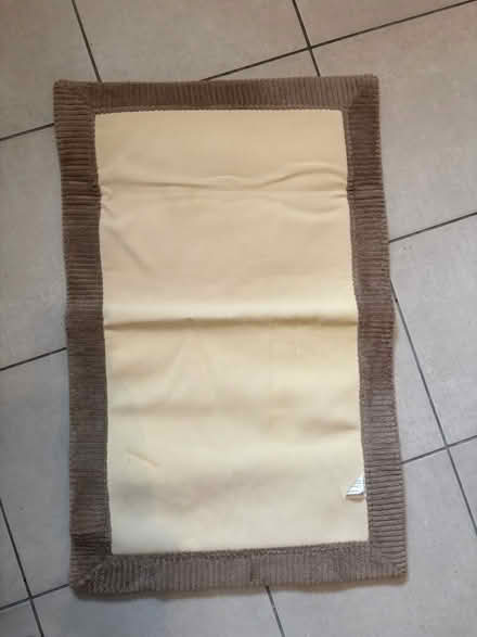 Photo of free Small bath mat (Belle Vale L25) #2