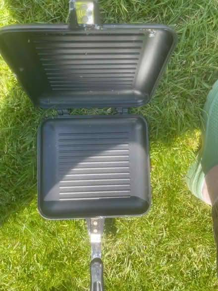 Photo of free Bbq sandwich grill (Whitstable, CT5) #2