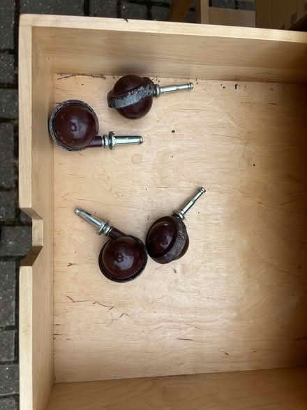 Photo of free Kitchen table (Otford) #3