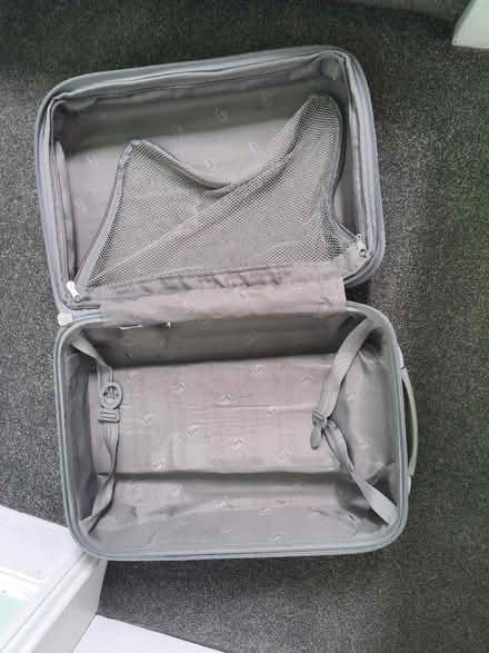 Photo of free Hand luggage suitcase, pink (Greenwich, SE10) #4