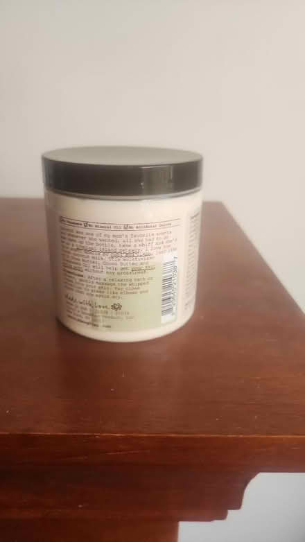 Photo of free Moisturizer, 226g/8 ounce jar (Derry/WinstonChurch/Meadowvale) #2