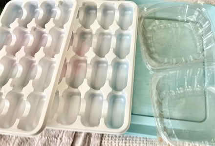 Photo of free Card stock,trays+containers~Crafts (Chelsea) #4