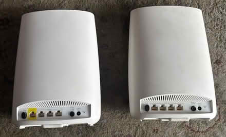 Photo of free Netgear Orbi Router and satellite (Windsor Square/Koreatown) #3