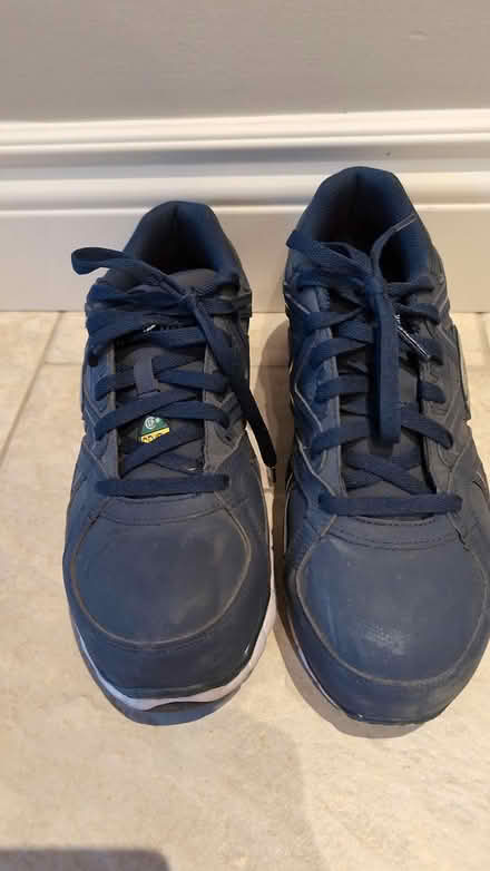 Photo of free Steel-toed shoes (Trafalgar/River Oaks, Oakville) #1