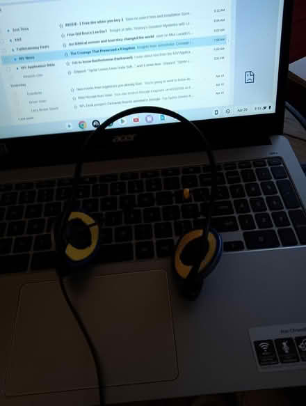 Photo of free headphones (Telegraph Rd., Alexandria) #1