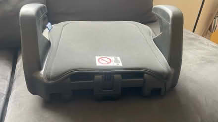 Photo of free Booster seat (Brentwood CM13) #2