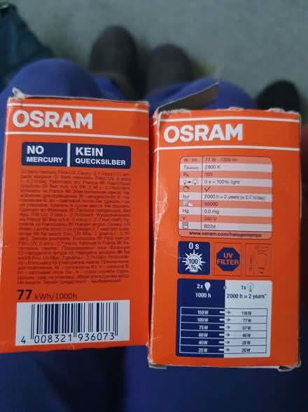 Photo of free 2 light bulbs (New Greens AL3) #2