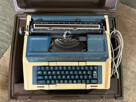 Photo of free electric typewriter (east hollywood) #2