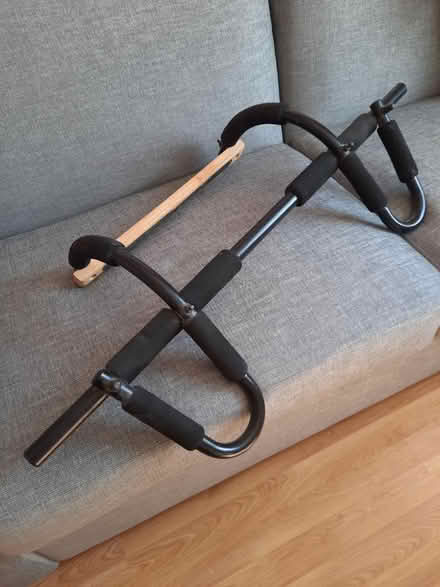 Photo of free Chin-up bar (Greenwich, SE10) #1