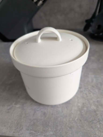 Photo of free Jamie Rice Cooker (The Highlands TN39) #1
