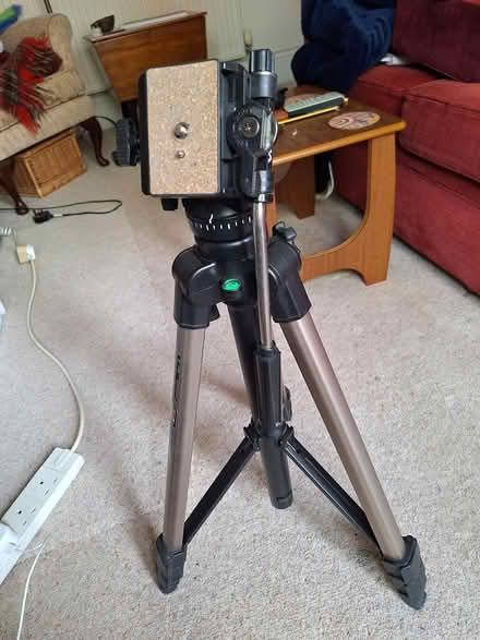 Photo of free Valbon video/camera tripod (Nether Edge Sheffield S7) #2