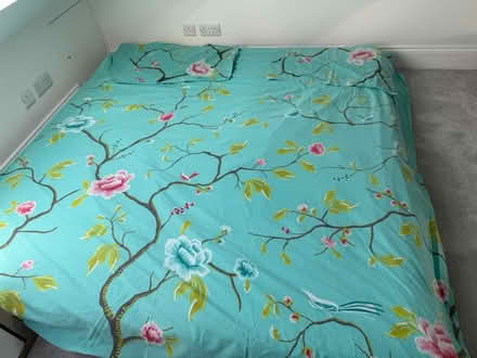 Photo of free duvet cover & 2 pillowcases (Hove BN3) #1