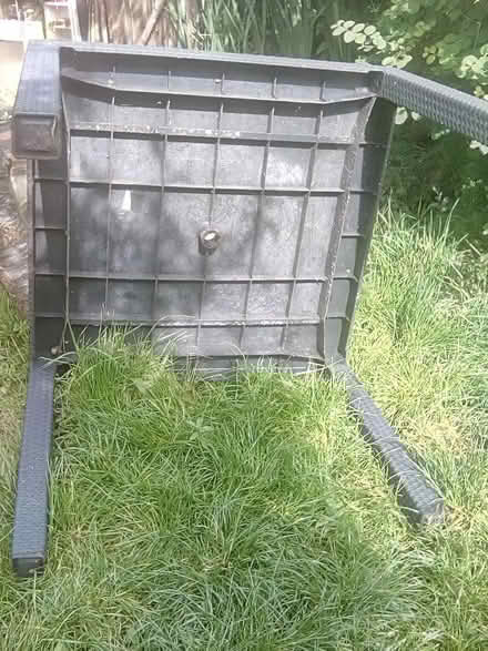 Photo of free Garden table (South Lancing BN15) #1