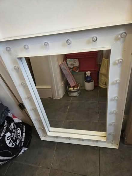 Photo of free Light up mirror (RG2) #1