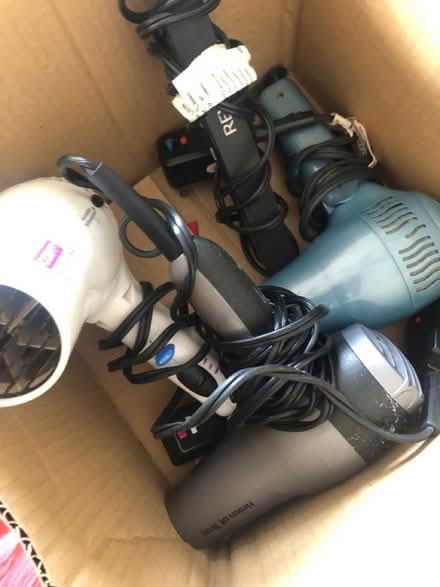 Photo of free Hair styling tools (Glendale Heights) #1